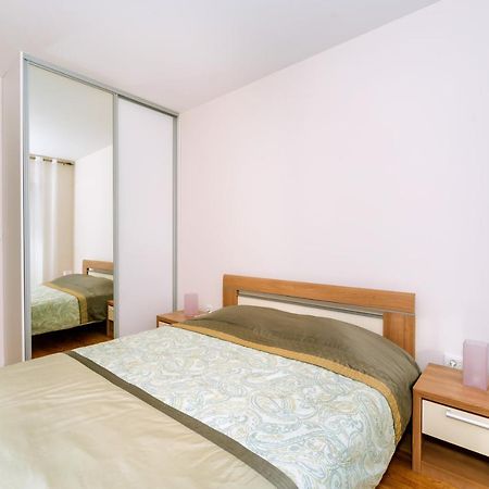Eastside Apartment Бар Экстерьер фото