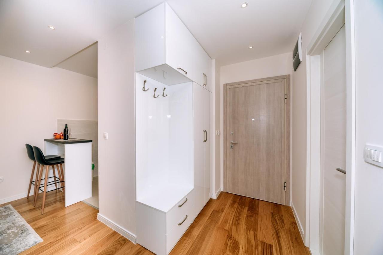 Eastside Apartment Бар Экстерьер фото