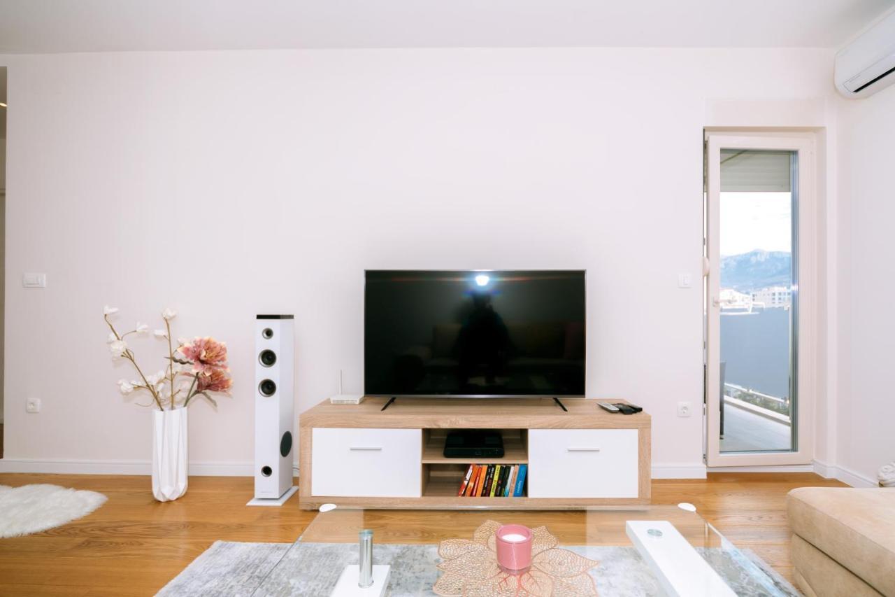 Eastside Apartment Бар Экстерьер фото